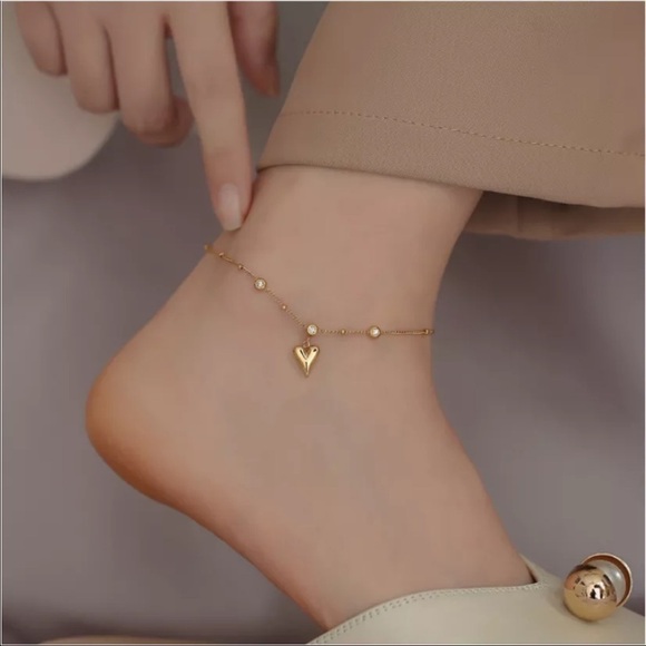 ❗️restocked❗️new Gold Plated Chain Link Charm Anklet - Picture 2 of 8